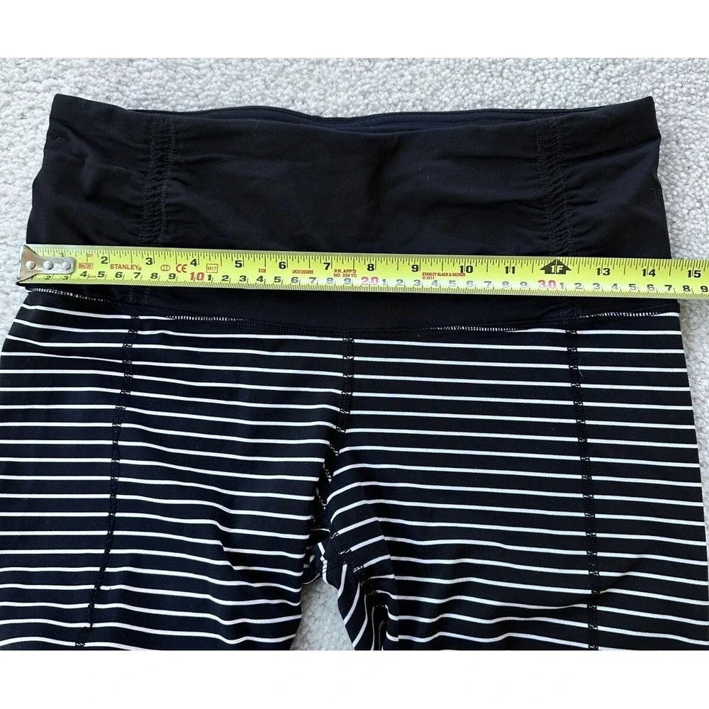 Lululemon Leggings 6 Black Striped